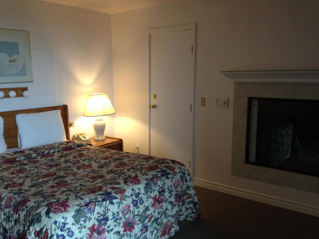 Cozy Cove Beachfront Resort Inn Lincoln City Pokój zdjęcie